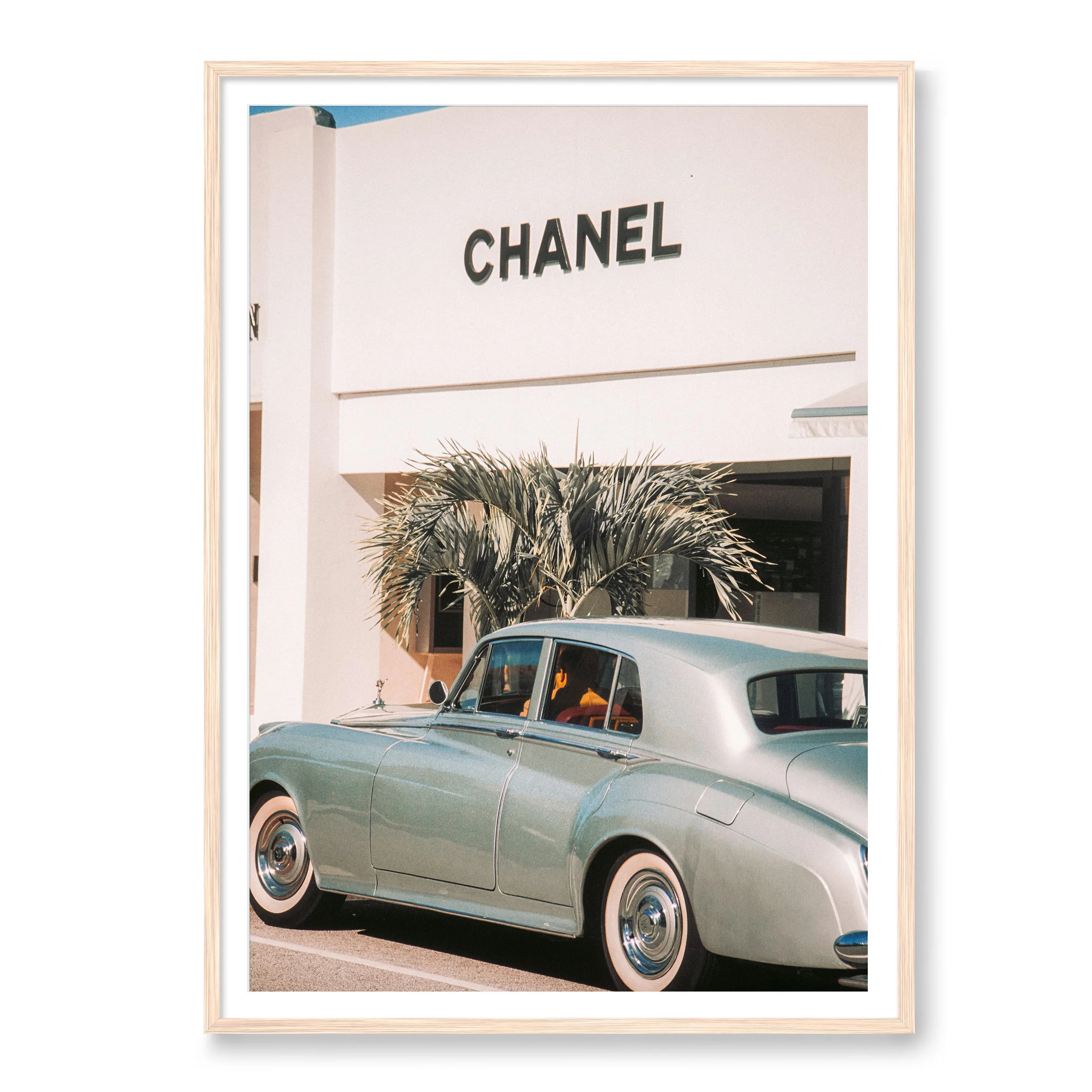 Chanel - Image 3